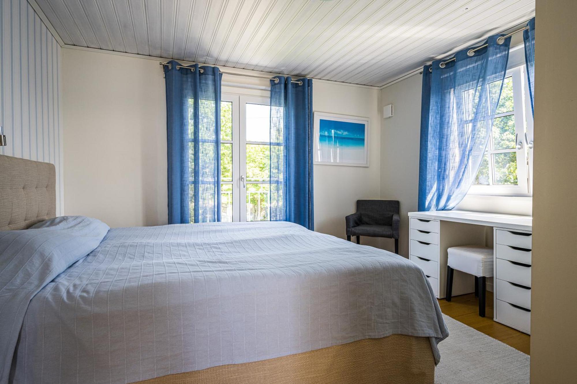 Exclusive Tranquil Villa By The Sea, Boat Available Drottningskär 外观 照片