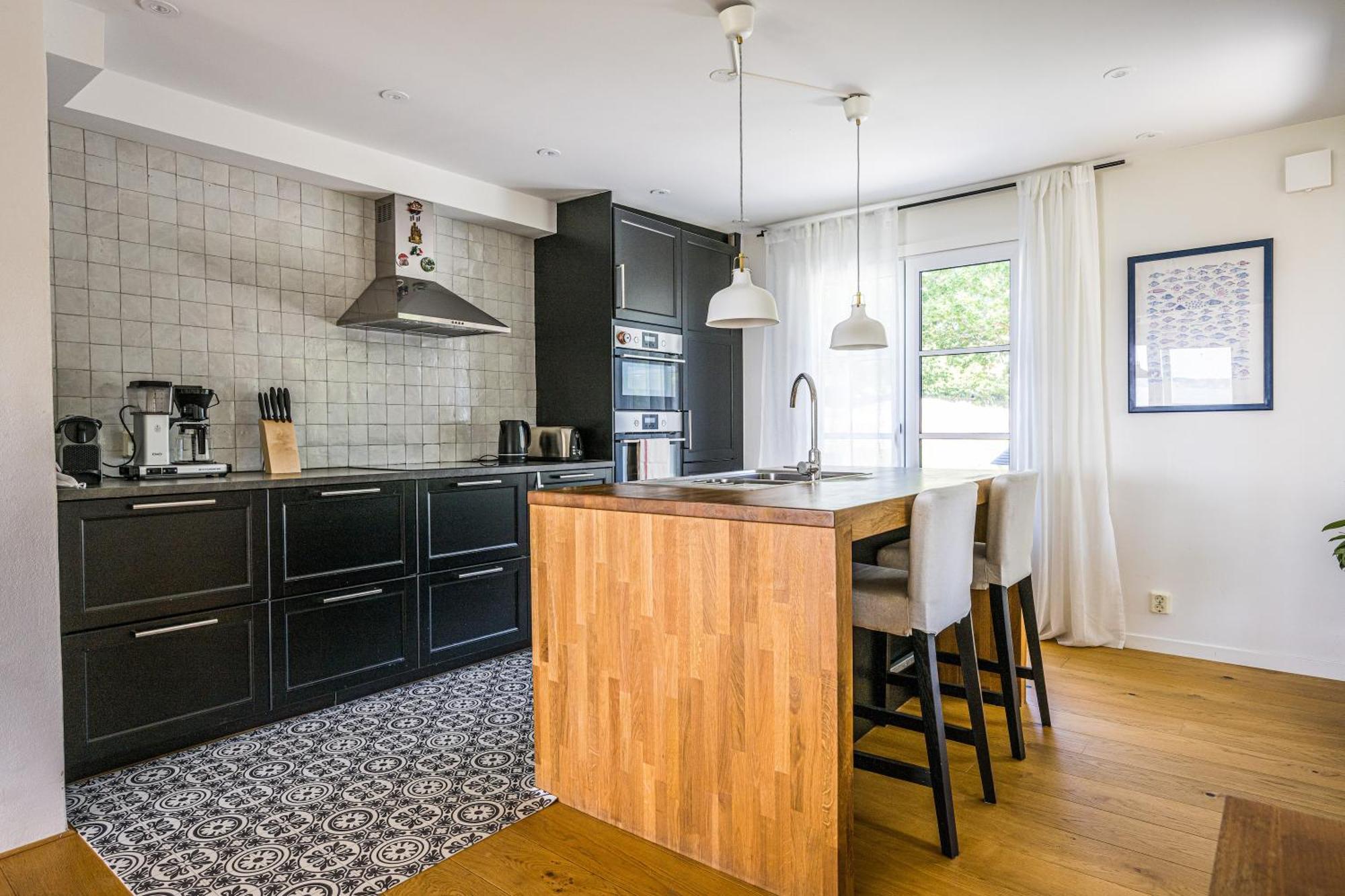 Exclusive Tranquil Villa By The Sea, Boat Available Drottningskär 外观 照片