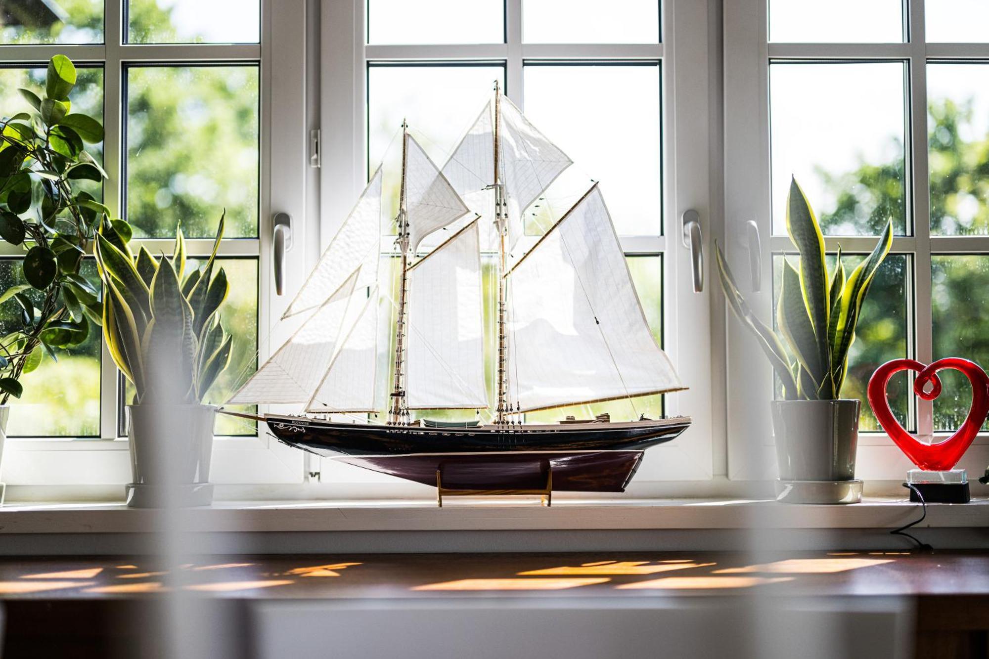 Exclusive Tranquil Villa By The Sea, Boat Available Drottningskär 外观 照片